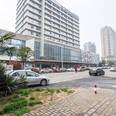 Metropolo, Hefei, Wanda Plaza, Swan Lake Luaran gambar